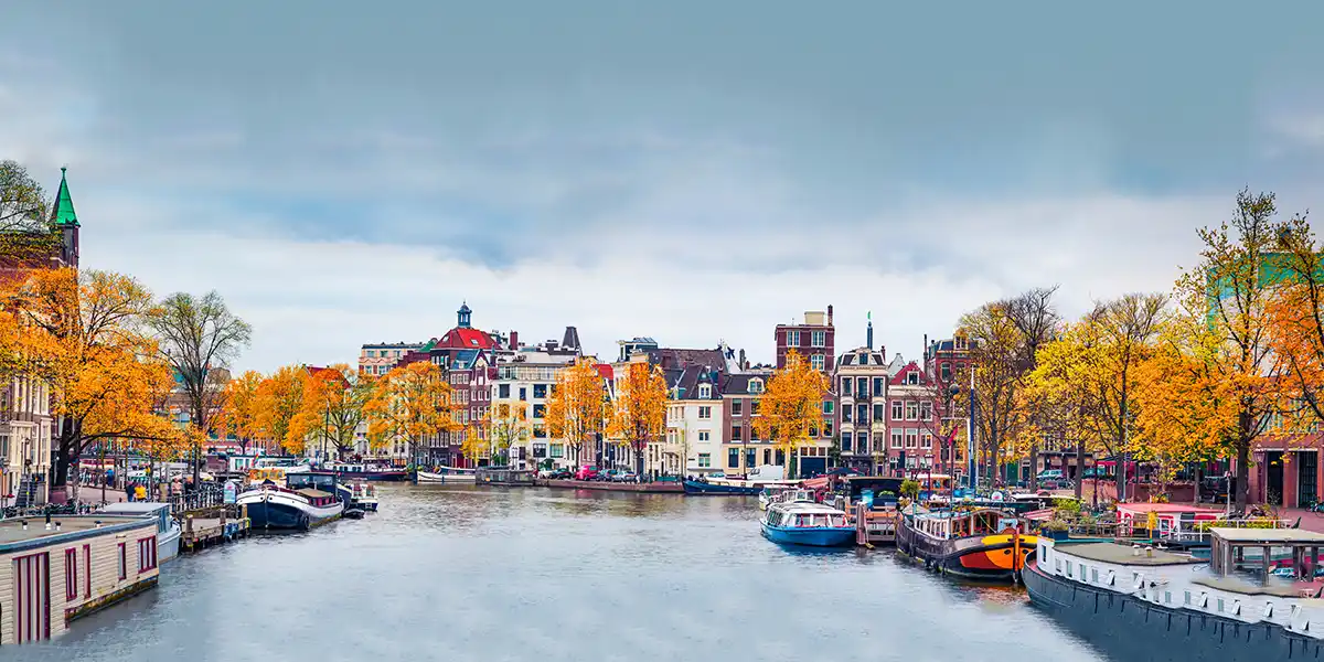 https://todus.blob.core.windows.net/hotelimage/package/slider/amsterdam0207092023.webp