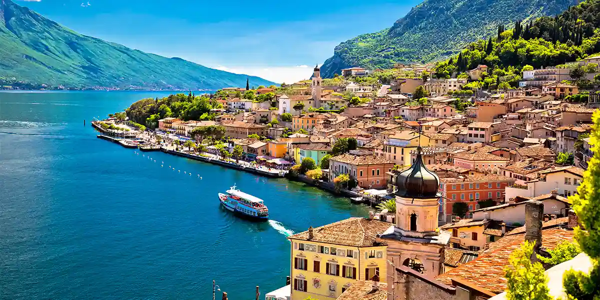 https://todus.blob.core.windows.net/hotelimage/package/slider/lake-garda-destination.webp